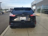 Certified 2024 Ford Edge SE w/ Black Appearance Package image 4