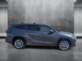 Used 2023 Toyota Highlander Limited image 4