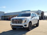 Used 2025 GMC Yukon XL Denali w/ Denali Reserve Package image 2