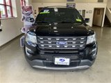 Used 2017 Ford Explorer XLT w/ Equipment Group 202A image 2