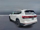 New 2026 Volkswagen Atlas Peak Edition image 4