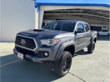Used 2018 Toyota Tacoma TRD Sport image 2
