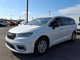 New 2024 Chrysler Pacifica Touring-L image 3