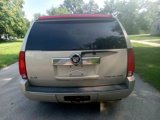 Used 2011 Cadillac Escalade Luxury image 4