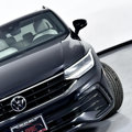 Used 2022 Volkswagen Tiguan SE R-Line image 5