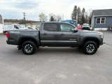 Used 2017 Toyota Tacoma TRD Off-Road image 6