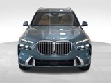 Used 2025 BMW X7 xDrive40i image 2