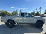 Used 2022 Toyota Tacoma TRD Sport image 6