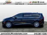 New 2026 Chrysler Pacifica Select image 2