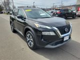 Used 2023 Nissan Rogue SV image 3