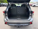 New 2025 Toyota Highlander Limited image 6