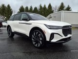 New 2025 Lincoln Nautilus Reserve image 2