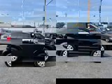 Used 2016 Dodge Journey SE w/ Flexible Seating Group image 2
