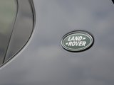 Used 2024 Land Rover Discovery Metropolitan Edition image 4