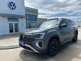 New 2025 Volkswagen Atlas Peak Edition SE image 2