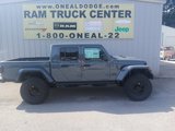 New 2025 Jeep Gladiator Sport image 2