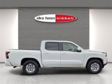 Used 2024 Nissan Frontier SV image 5