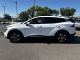 Used 2025 Kia Sportage EX image 3