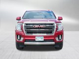 Used 2023 GMC Yukon SLT w/ SLT Luxury Package image 2