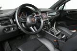 Certified 2025 Porsche Macan image 4