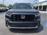 New 2025 Honda Pilot Touring image 3