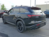 New 2025 INFINITI QX60 Luxe w/ Black Edition image 3