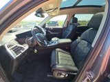 Used 2024 BMW X7 xDrive40i image 4