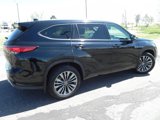 Used 2020 Toyota Highlander Platinum image 4