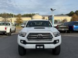 Used 2016 Toyota Tacoma SR5 image 2