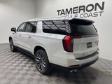 New 2025 GMC Yukon XL Denali Ultimate image 3