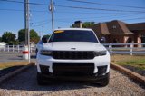 Used 2024 Jeep Grand Cherokee L Laredo image 2