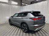 Used 2023 Mitsubishi Outlander SEL image 4