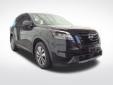 Used 2022 Nissan Pathfinder SL w/ SL Black Package image 2