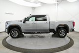 Used 2024 GMC Sierra 2500 SLE image 4