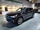 Used 2022 BMW X5 xDrive40i w/ Premium Package image 2