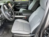 New 2025 RAM 1500 4x4 Crew Cab image 3