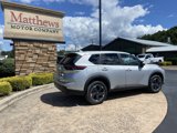 Used 2024 Nissan Rogue SV image 5