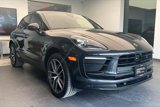 Certified 2024 Porsche Macan image 5