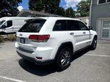 Used 2020 Jeep Grand Cherokee Limited w/ Luxury Group II image 2
