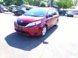 Used 2013 Toyota Sienna LE image 3