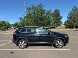 Used 2021 Jeep Cherokee Limited image 3