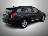 Used 2022 Ford Explorer XLT w/ Equipment Group 202A image 5