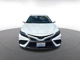 Used 2024 Toyota Camry SE image 2