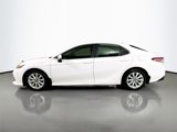 Used 2020 Toyota Camry LE image 4