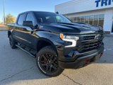 Used 2024 Chevrolet Silverado 1500 LT Trail Boss w/ Convenience Package II image 2
