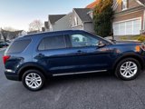 Used 2016 Ford Explorer XLT w/ Equipment Group 202A image 4