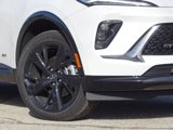 New 2025 Buick Envision Sport Touring image 3