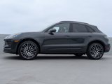 Certified 2024 Porsche Macan image 2