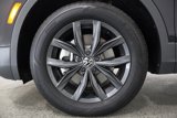 Used 2024 Volkswagen Tiguan SE image 5
