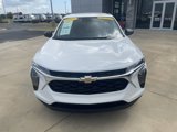 Used 2025 Chevrolet Trax LS image 3
